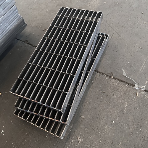 养殖场用钢格板易清洁防腐蚀养殖户都在选