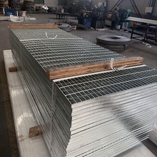 海绵城市建设中钢格板的关键角色