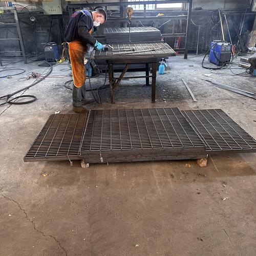 钢格板为啥容易生锈原因和解决办法