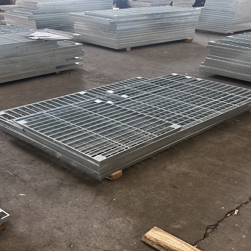 检修马道钢格板用途及荷载取值标准